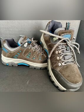 CAMEL Women's Outdoor Hiking Shoes Size 9  Low Cut Boots Danner Insoles Leather